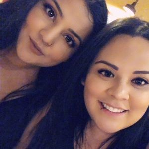 Meet your Posher, Alejandra